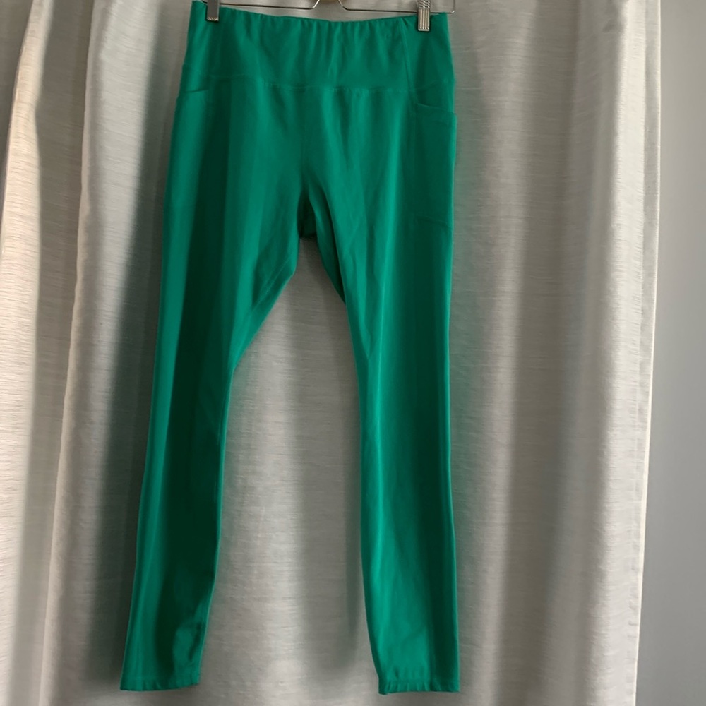 Avia leggings size L 12/14